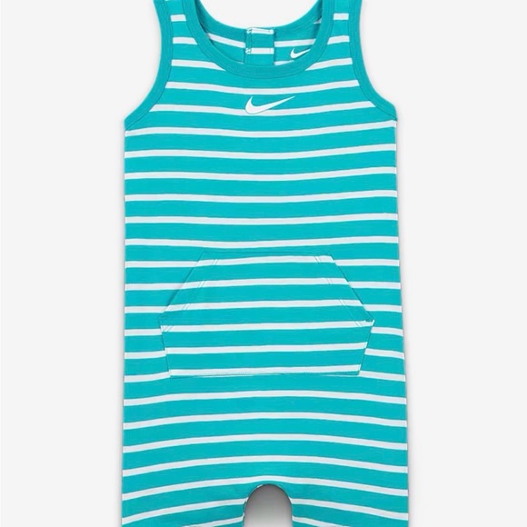 Nike Two Piece Romper Set for Baby 12 Months - Picture 4 of 6